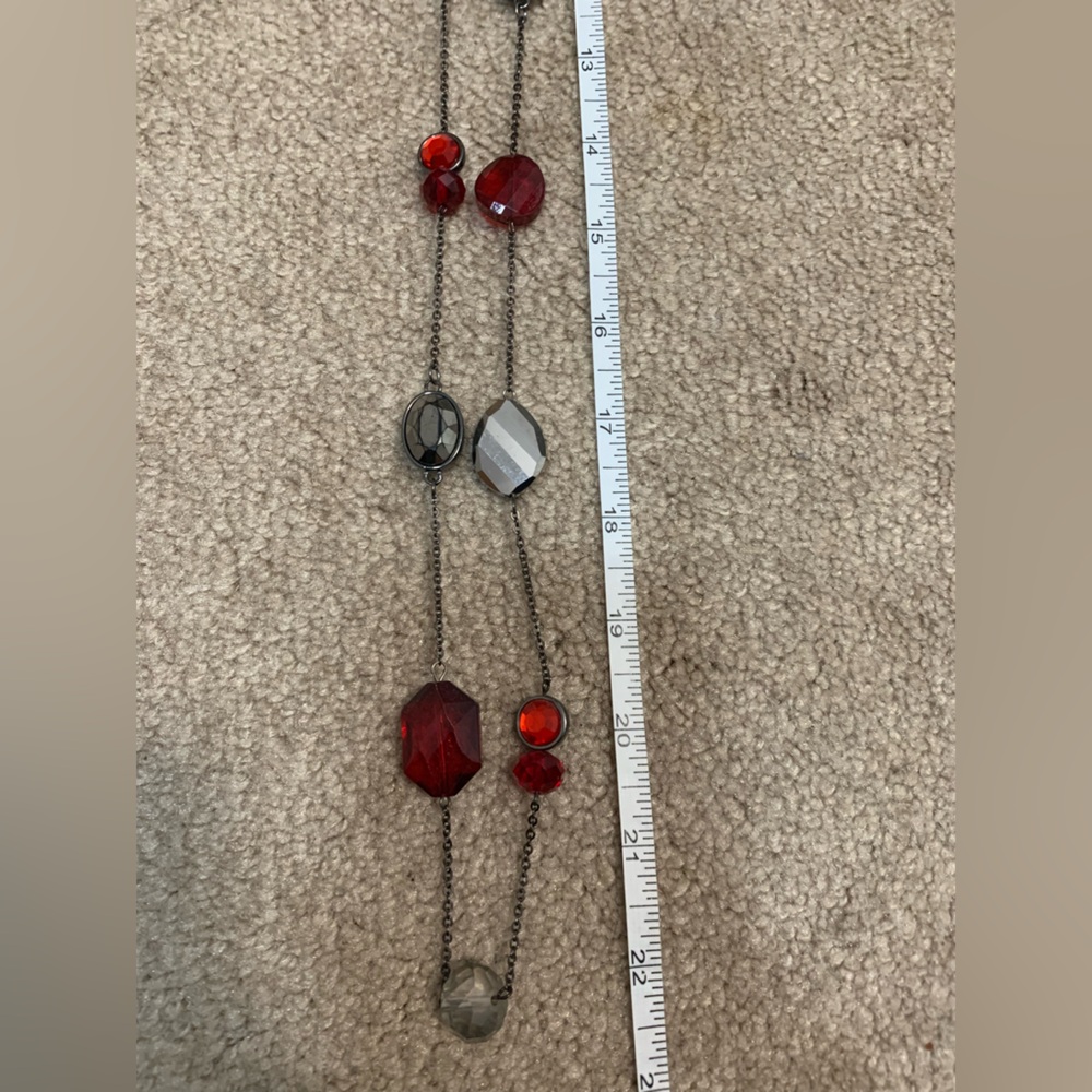 Elegant Red and Silver Jewelry Set - Picture 12 of 16